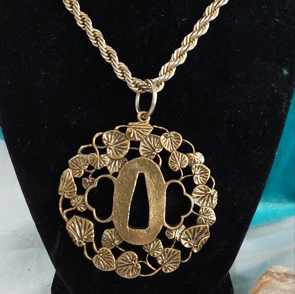 Alva Museum Replica Japanese Tsuba Sword Guard Medallion Necklace Vintage